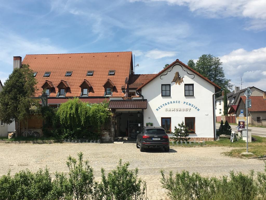 Penzion Samorost Jarosov nad Nezarkou Exteriör bild